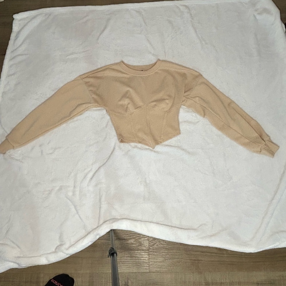 SHEIN Cream Casual Long Sleeve Top